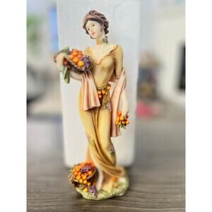 VTG 2004 Lady Autumn #12233-04 Fruit Home Interiors & Design 3.25"W Base x 10"H